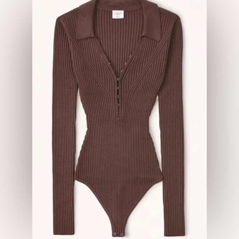 Abercrombie & Fitch Hook and Eye Bodysuit - Size XS - Chocolate Brown New - Picture 3 of 3